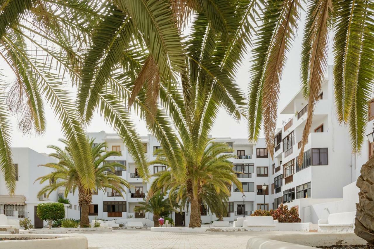 Апартаменты Arrecife Azul Экстерьер фото